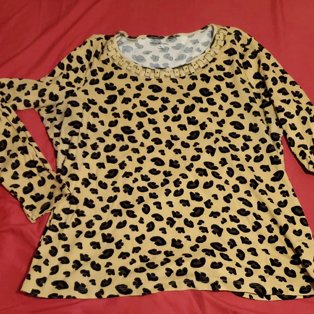 Kim Rogers Size XL Animal Print Top